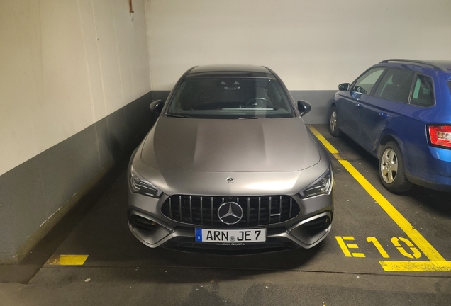 Mercedes-AMG CLA 45 Shooting Brake X118