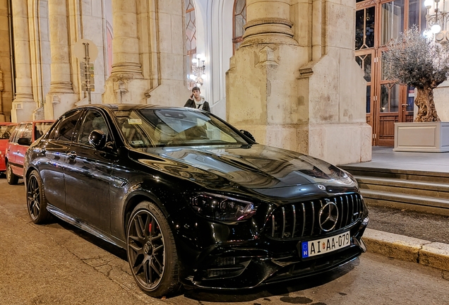 Mercedes-AMG E 63 S W213 2021