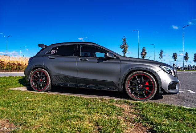 Mercedes-AMG GLA 45 X156 2017