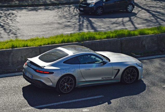 Mercedes-AMG GT 63 C192