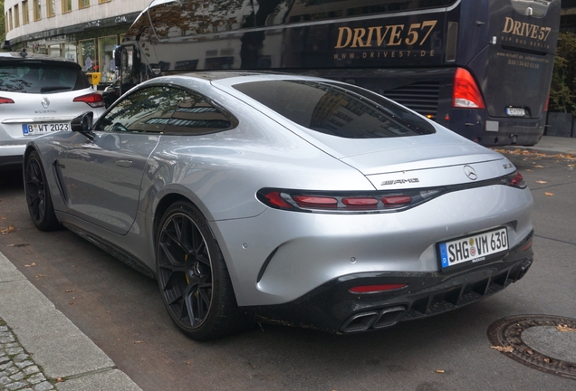 Mercedes-AMG GT 63 C192