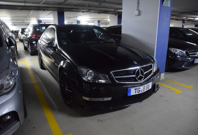 Mercedes-Benz C 63 AMG W204 2012