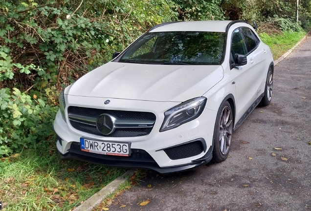 Mercedes-Benz GLA 45 AMG X156