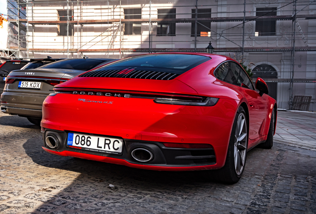 Porsche 992 Carrera 4S MkI