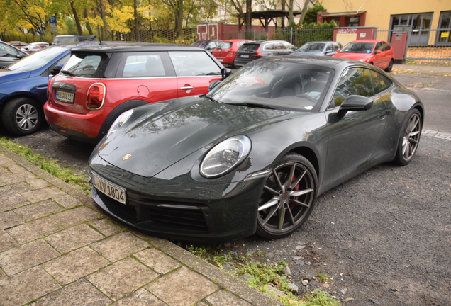 Porsche 992 Carrera 4S MkI