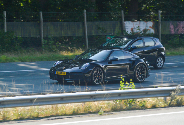 Porsche 992 Turbo MkI