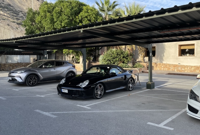 Porsche 996 Turbo Cabriolet