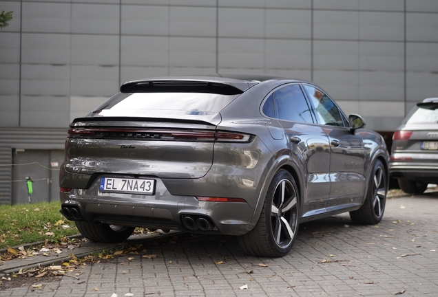 Porsche Cayenne Coupé Turbo E-Hybrid