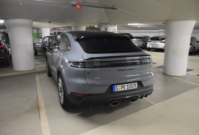 Porsche Cayenne Coupé Turbo E-Hybrid