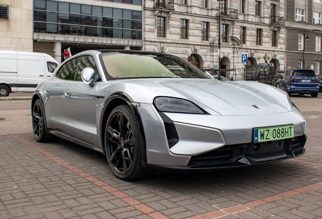 Porsche Taycan Turbo S Cross Turismo MkII