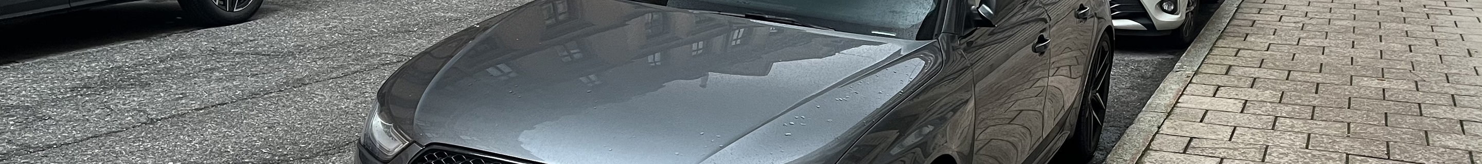 Audi RS4 Avant B8