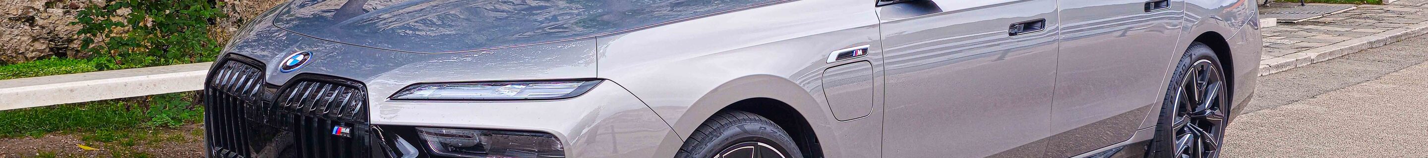BMW M760e xDrive