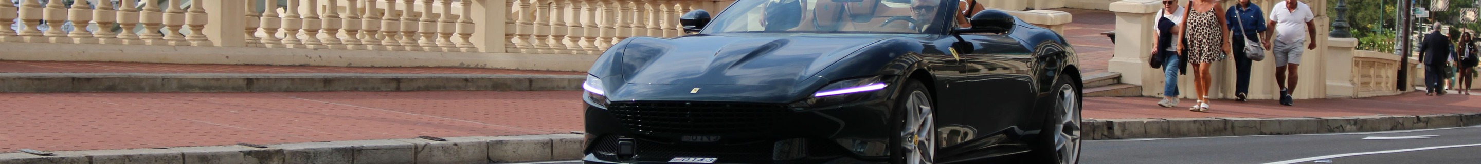 Ferrari Roma Spider