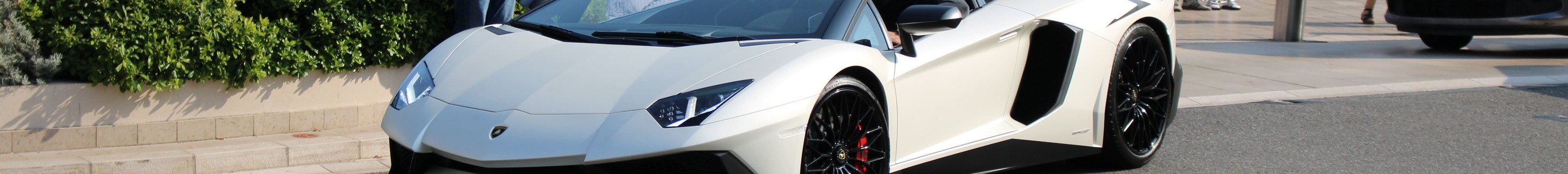 Lamborghini Aventador LP750-4 SuperVeloce Roadster