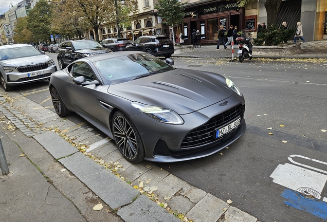 Aston Martin DB12