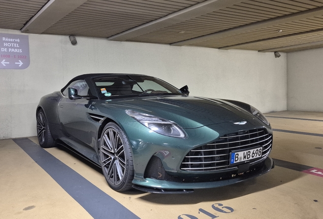 Aston Martin DB12 Volante