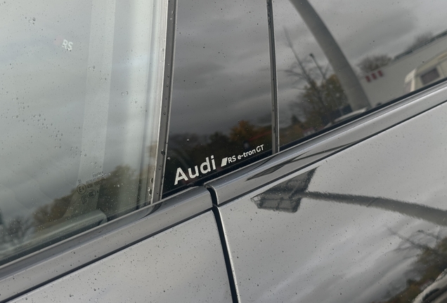 Audi RS E-Tron GT 2025