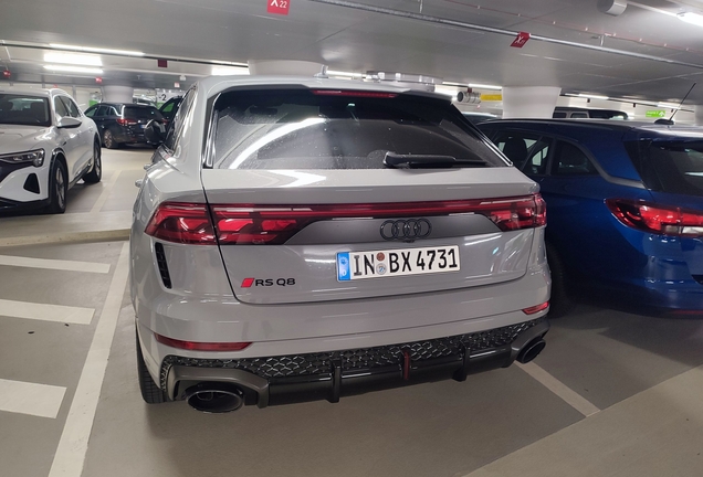 Audi RS Q8 2024