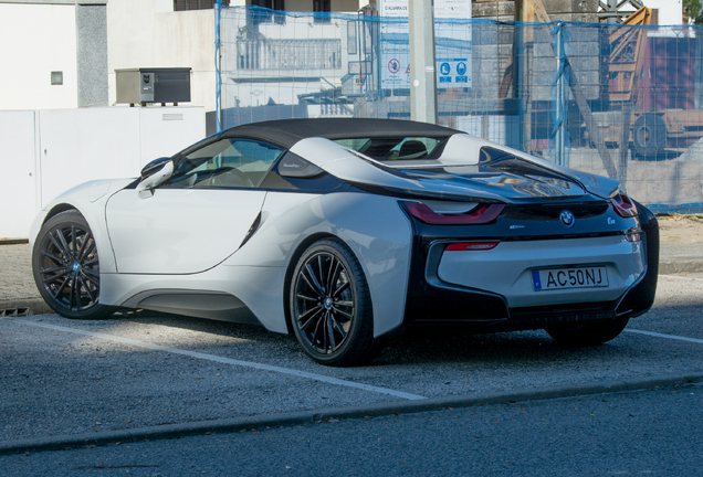 BMW i8 Roadster