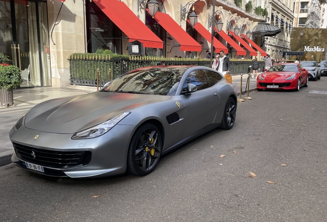 Ferrari GTC4Lusso T
