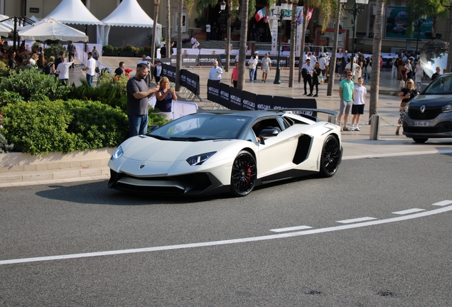 Lamborghini Aventador LP750-4 SuperVeloce Roadster