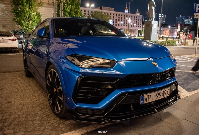 Lamborghini Urus