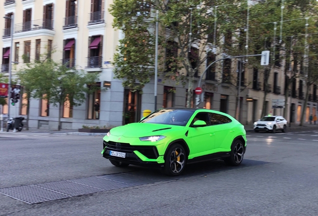 Lamborghini Urus S