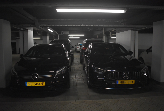 Mercedes-AMG A 45 W176 2015