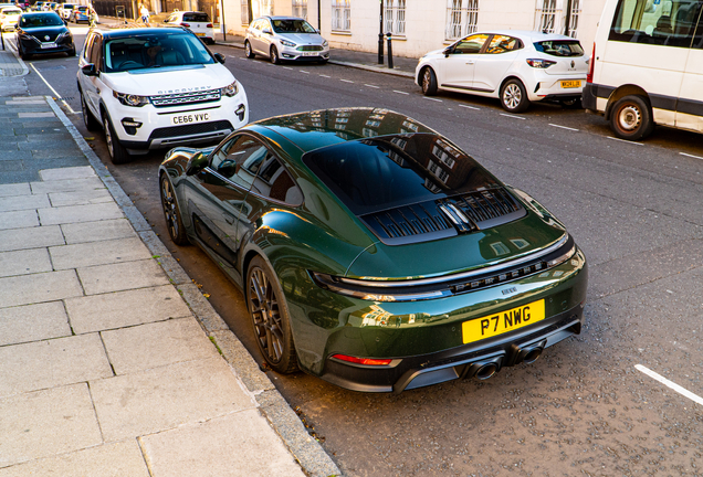 Porsche 992 Carrera 4 GTS MkII
