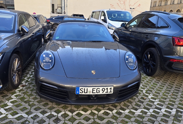 Porsche 992 Carrera 4S Cabriolet MkI