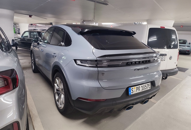 Porsche Cayenne Coupé Turbo E-Hybrid