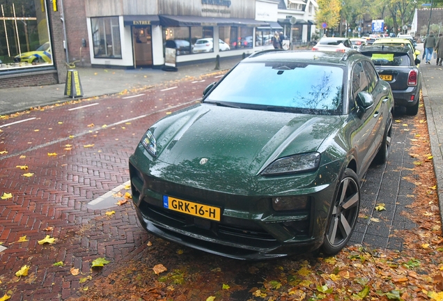 Porsche Macan EV Turbo
