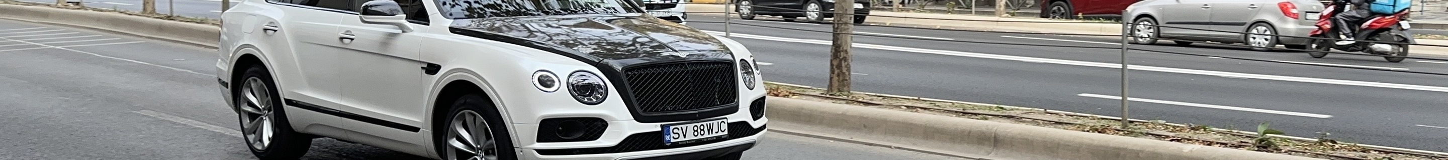Bentley Bentayga V8