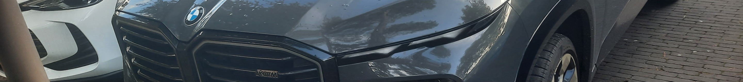 BMW XM G09