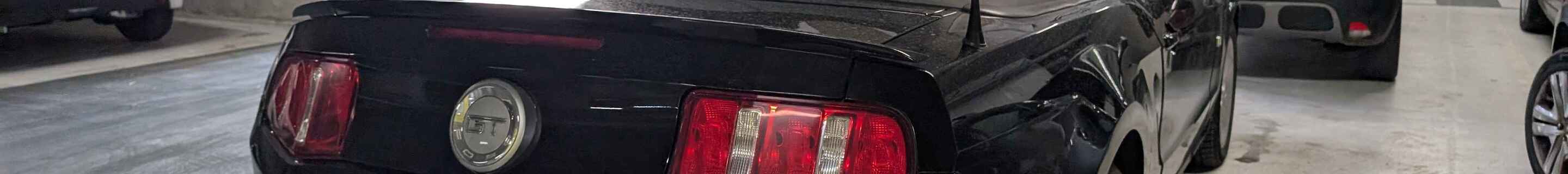 Ford Mustang GT Convertible 2011