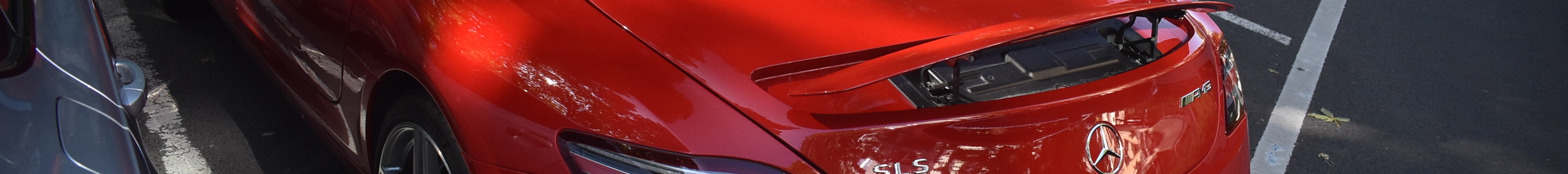 Mercedes-Benz SLS AMG