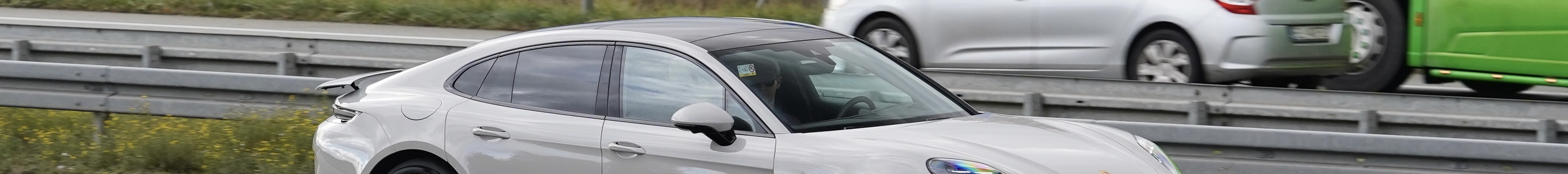 Porsche 972 Panamera GTS MkI