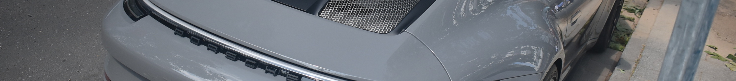 Porsche 992 GT3 Touring MkI
