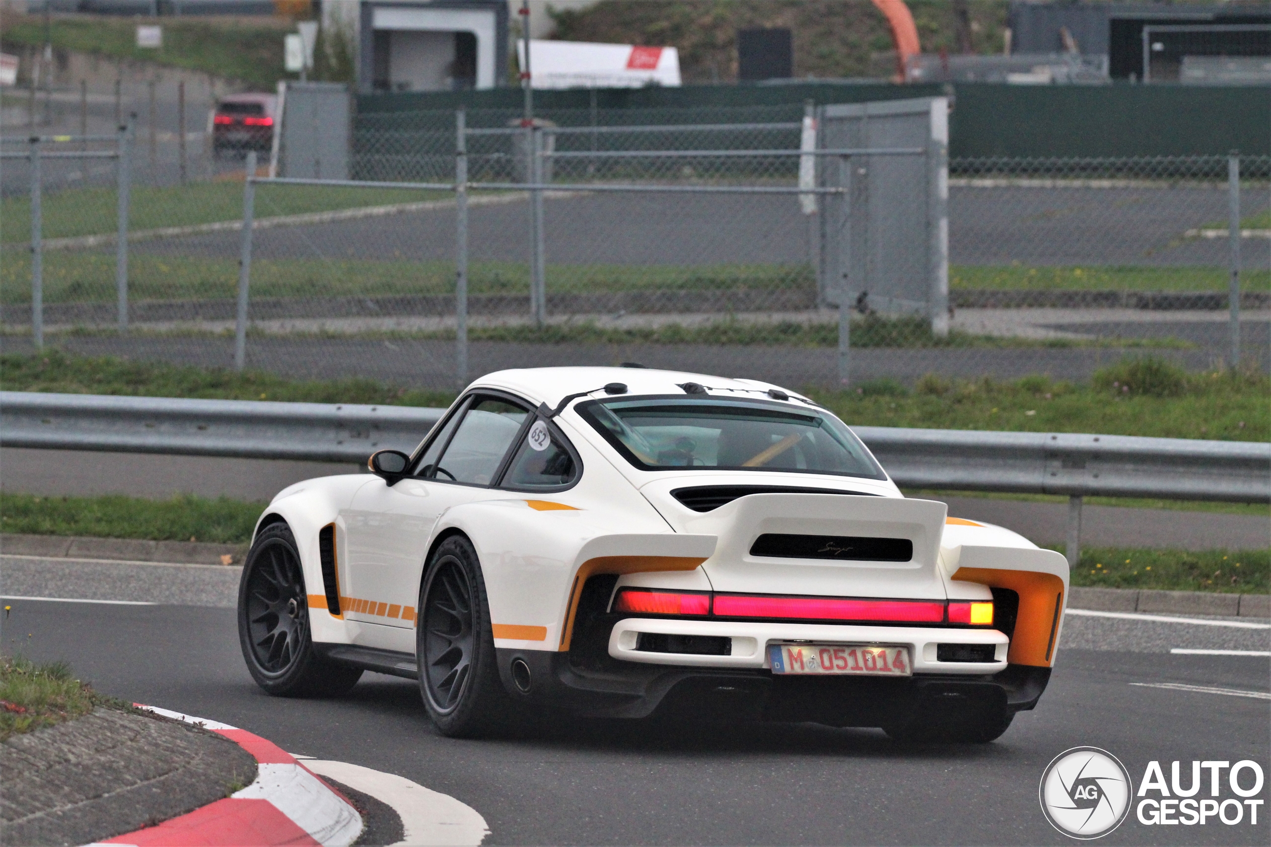 DTM・DAW ZERO DTM・DAW ZERO DTM・DAW ZERO GlowShift | White 7 Color Dual