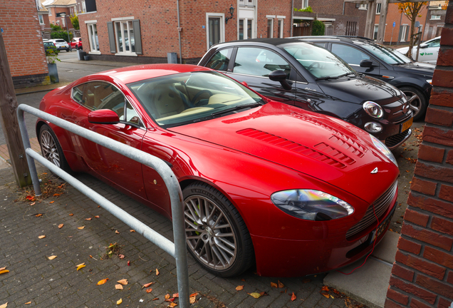 Aston Martin V8 Vantage