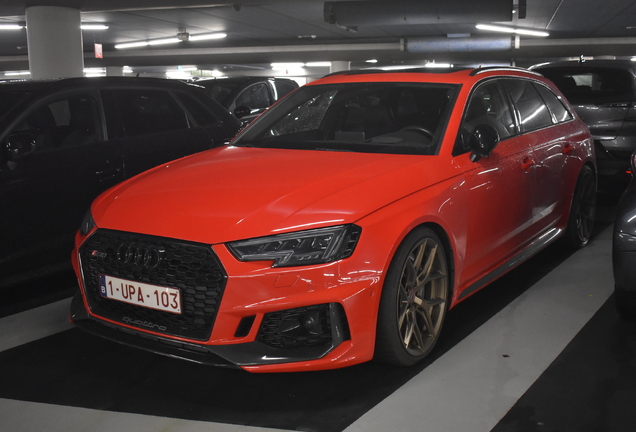 Audi RS4 Avant B9