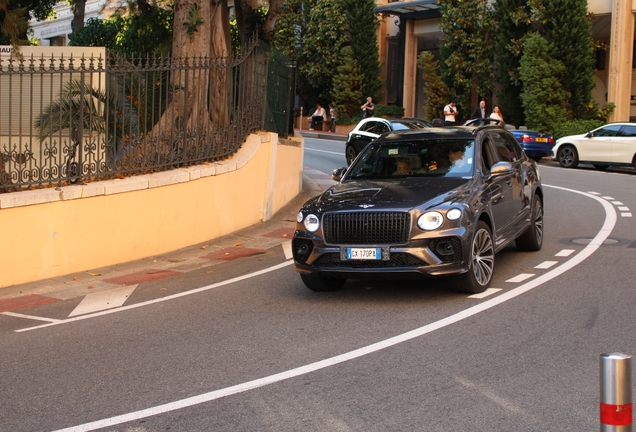 Bentley Bentayga Azure EWB First Edition