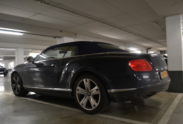Bentley Continental GTC 2012