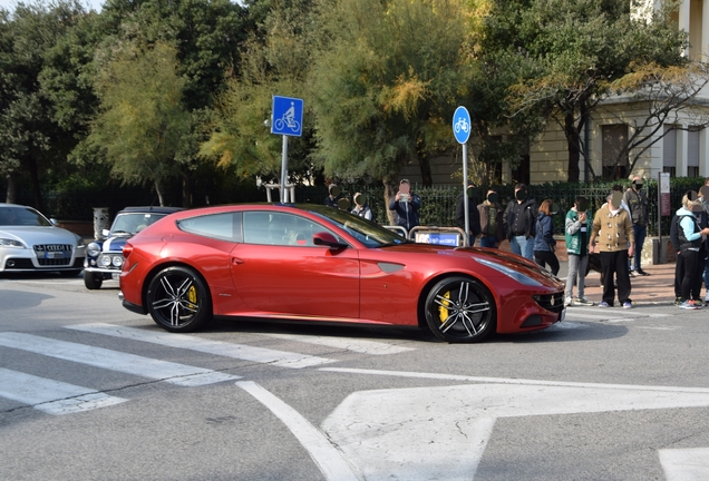 Ferrari FF