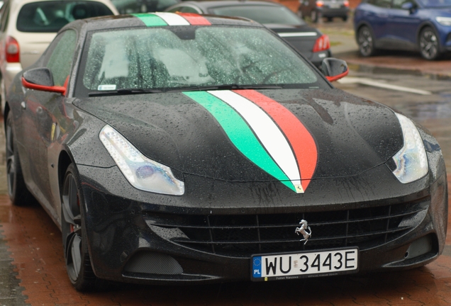 Ferrari FF