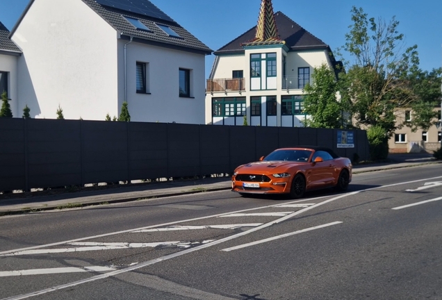 Ford Mustang GT convertible 2018