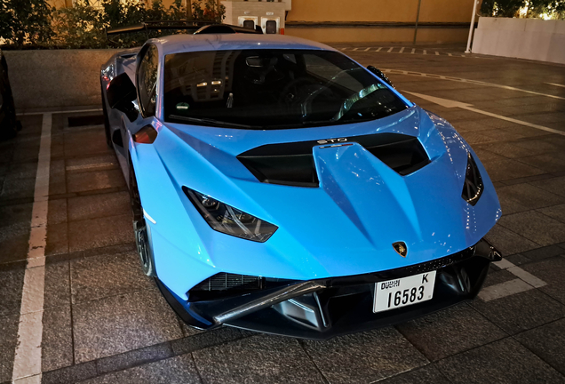 Lamborghini Huracán LP640-2 STO