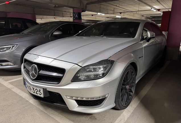 Mercedes-Benz CLS 63 AMG X218 Shooting Brake