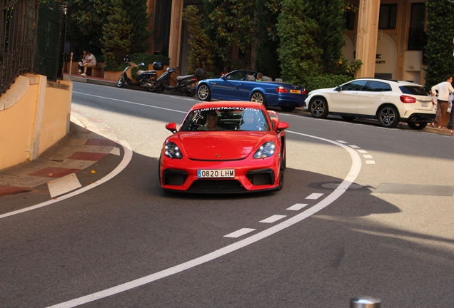 Porsche 718 Cayman GT4