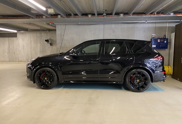 Porsche 958 Cayenne GTS MkII